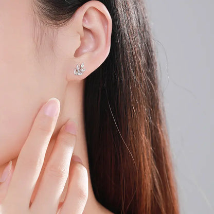 925 Srebrene Nitne Naušnice, Minđuše - E022