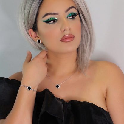 925 Srebrena Ogrlica, Lančić - Djetalina Sa 4 Lista, Crna - N062